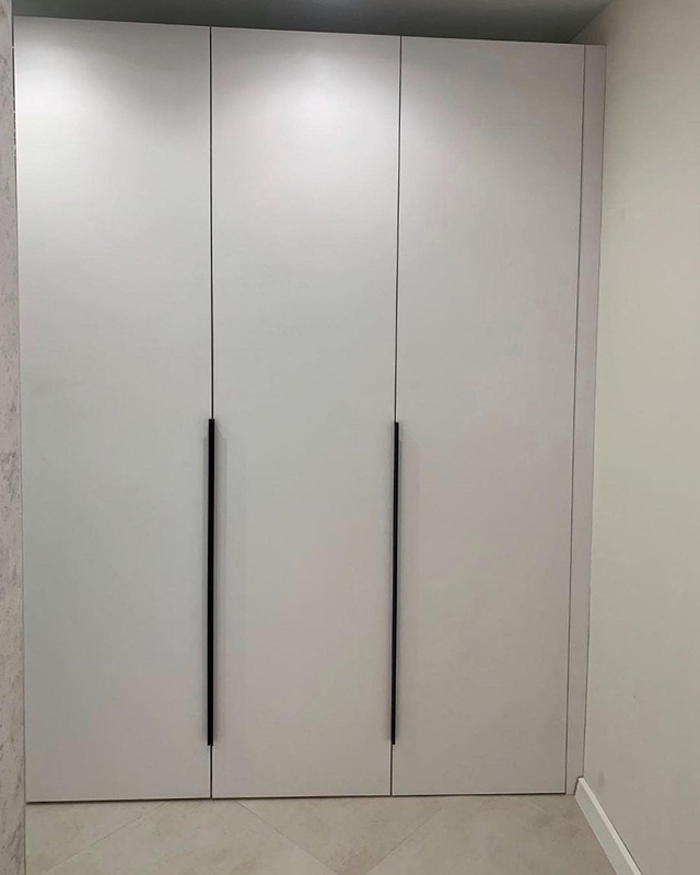 Распашные шкафы-Шкаф с распашными дверями по размеру «Модель 28»-фото2