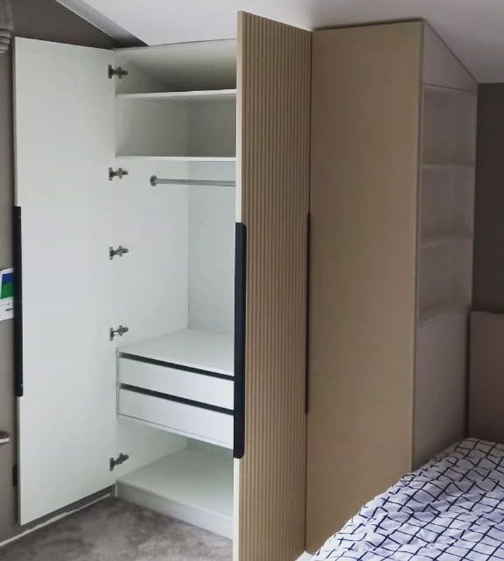 Распашные шкафы-Распашной шкаф по размеру «Модель 64»-фото3